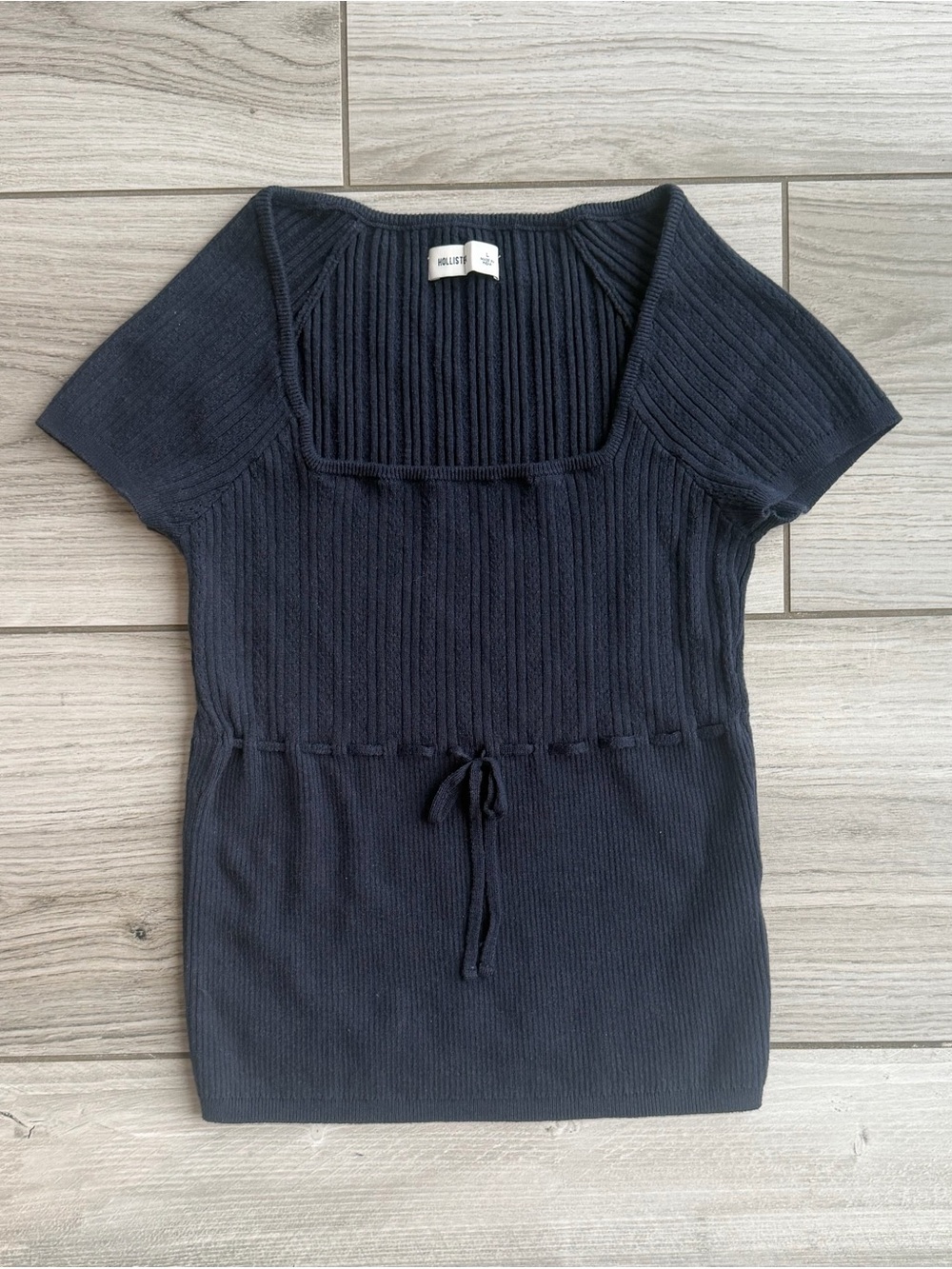 Hollister Ribbed Knit Square-Neck Short Sleeve Top
